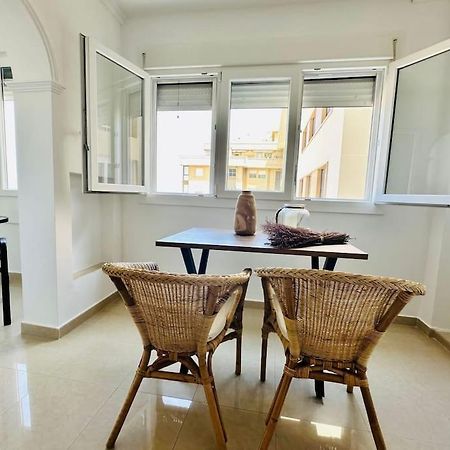 Apartamento A Pie De Playa. Cádiz Kültér fotó