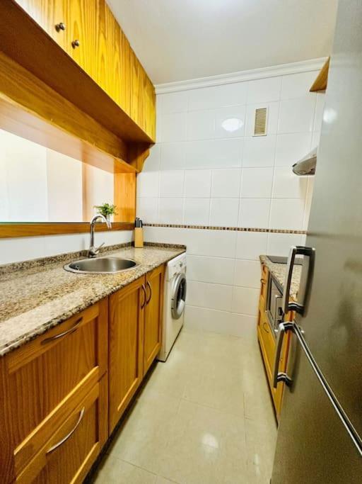 Apartamento A Pie De Playa. Cádiz Kültér fotó